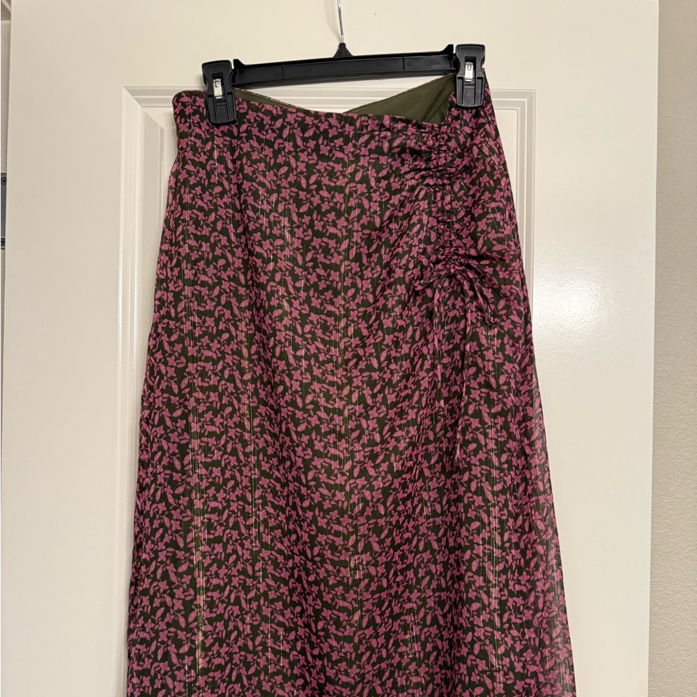 LOFT Pink and Black Patterned Skirt